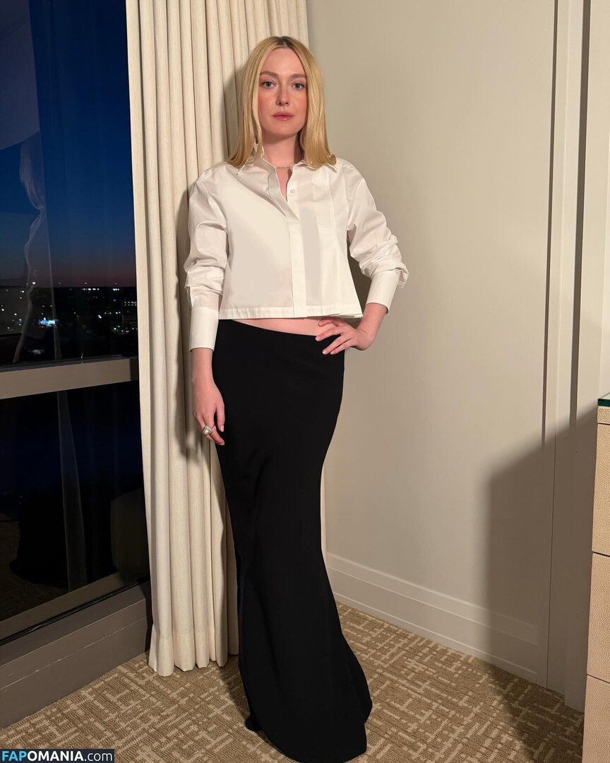 Dakota Fanning / dakotafanning Nudo OnlyFans  Foto trapelata #271