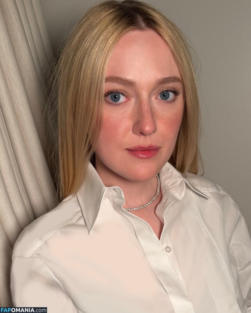 Dakota Fanning / dakotafanning Nudo OnlyFans  Foto trapelata #275