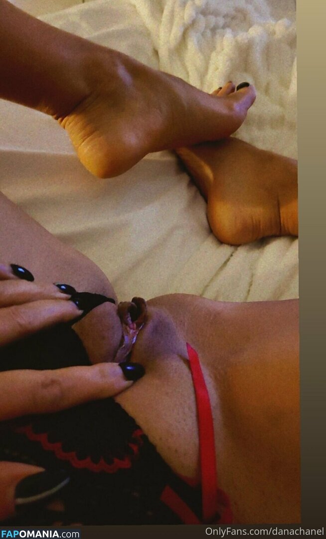 Danachanel / Elena U. Nudo OnlyFans  Foto trapelata #12