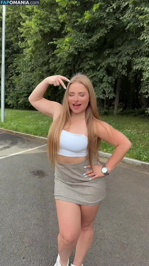 Daniela Virlan / blare20 / daniela_virlan1 / https: / virlan_daniela Nudo OnlyFans  Foto trapelata #16