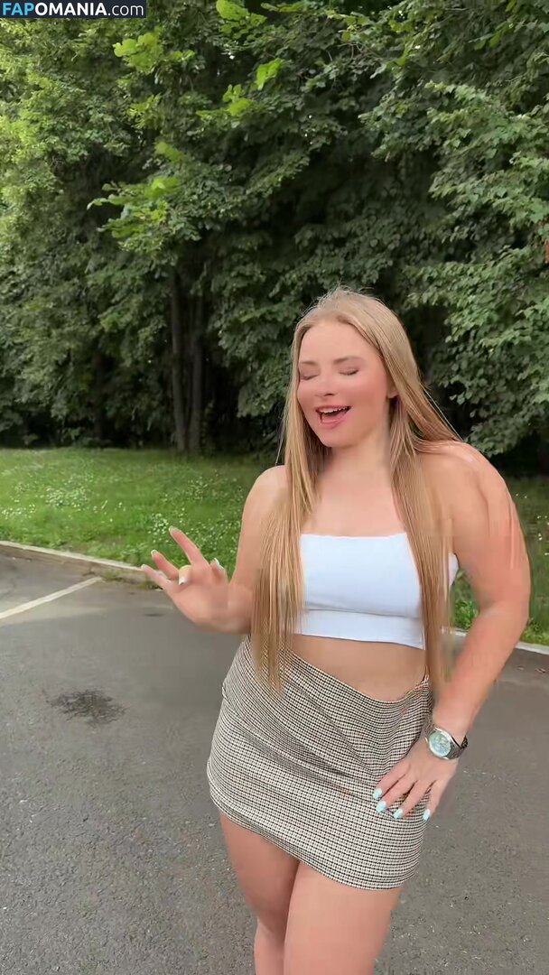 Daniela Virlan / blare20 / daniela_virlan1 / https: / virlan_daniela Nudo OnlyFans  Foto trapelata #18