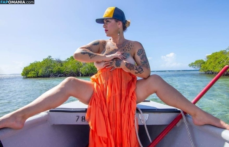 Danielle Colby Nudo Foto trapelata #88