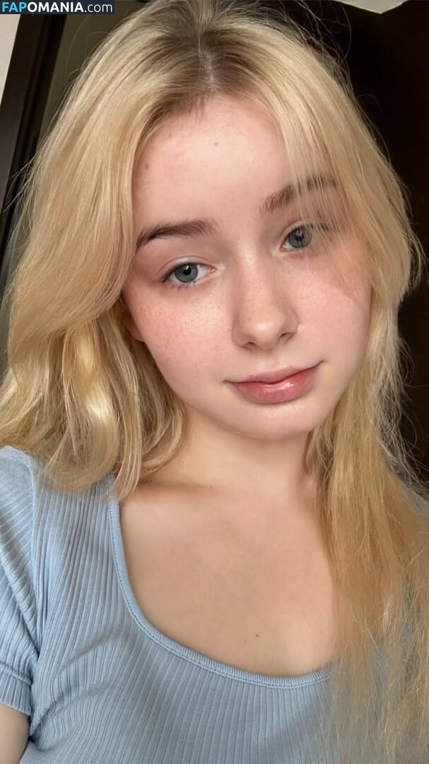 BuleBarbie / Dasha Gartman / bulebarbie_official Nudo OnlyFans  Foto trapelata #5