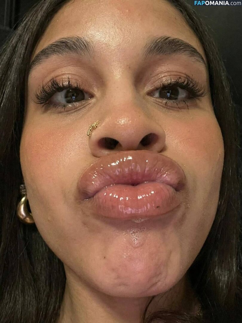 Dasiaphelps / PhelpsDasia / https: Nudo OnlyFans  Foto trapelata #3