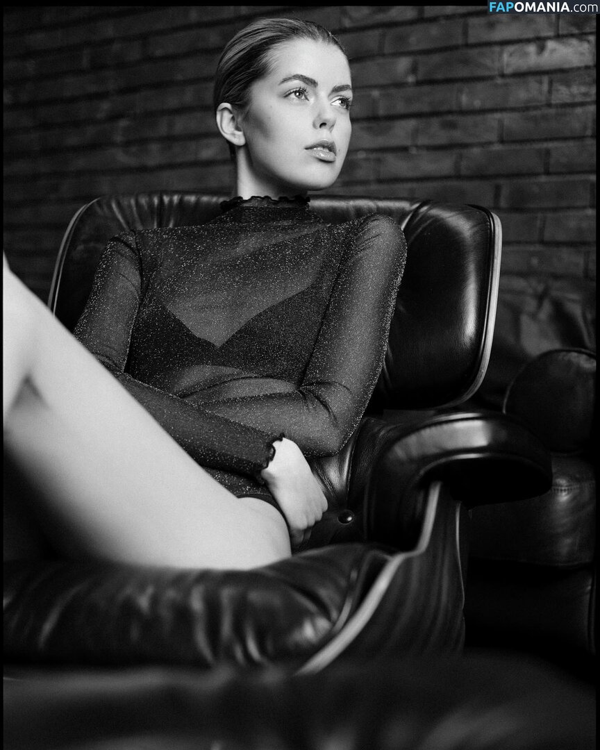 Dear.mathilda / dear_mathilda / https: / mathildtantot Nudo OnlyFans  Foto trapelata #10