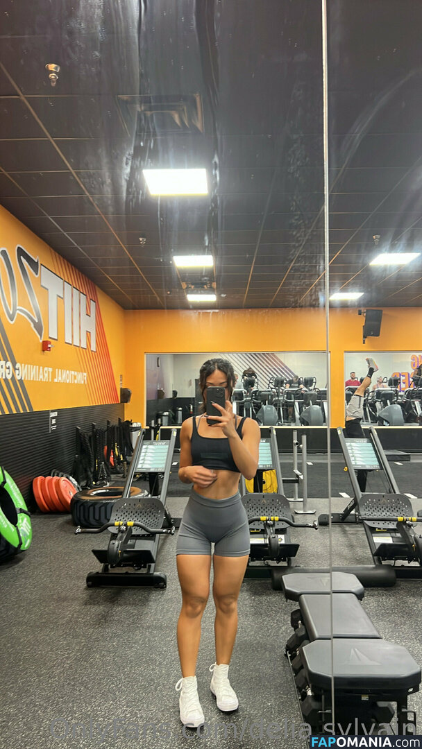 Delia Sylvain / deliasylvain / itsdelia Nudo OnlyFans  Foto trapelata #7