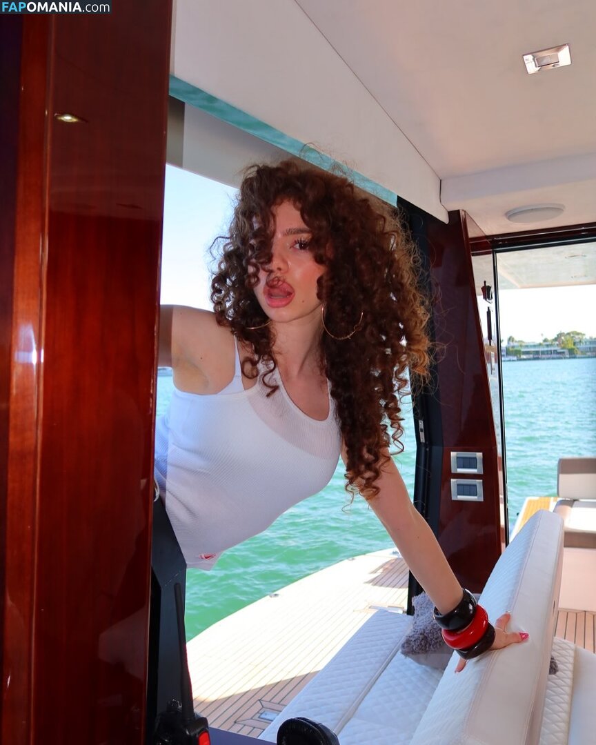 Demitra Kalogeras / demitrakalogeras Nudo OnlyFans  Foto trapelata #35