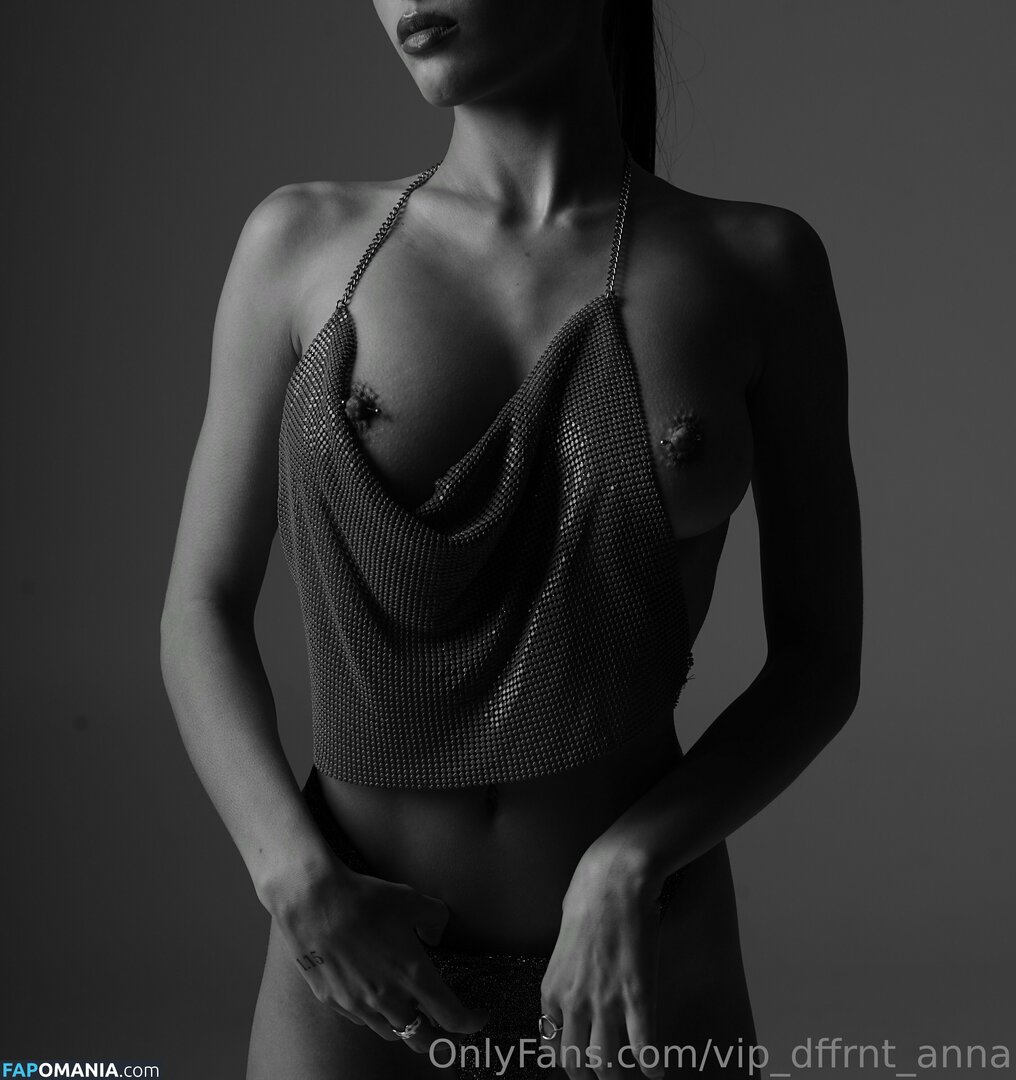 Anna Penzes / dffrnt_anna Nudo OnlyFans  Foto trapelata #128