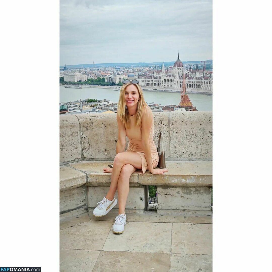 Dobos Evelin / evelindobos Nudo OnlyFans  Foto trapelata #9