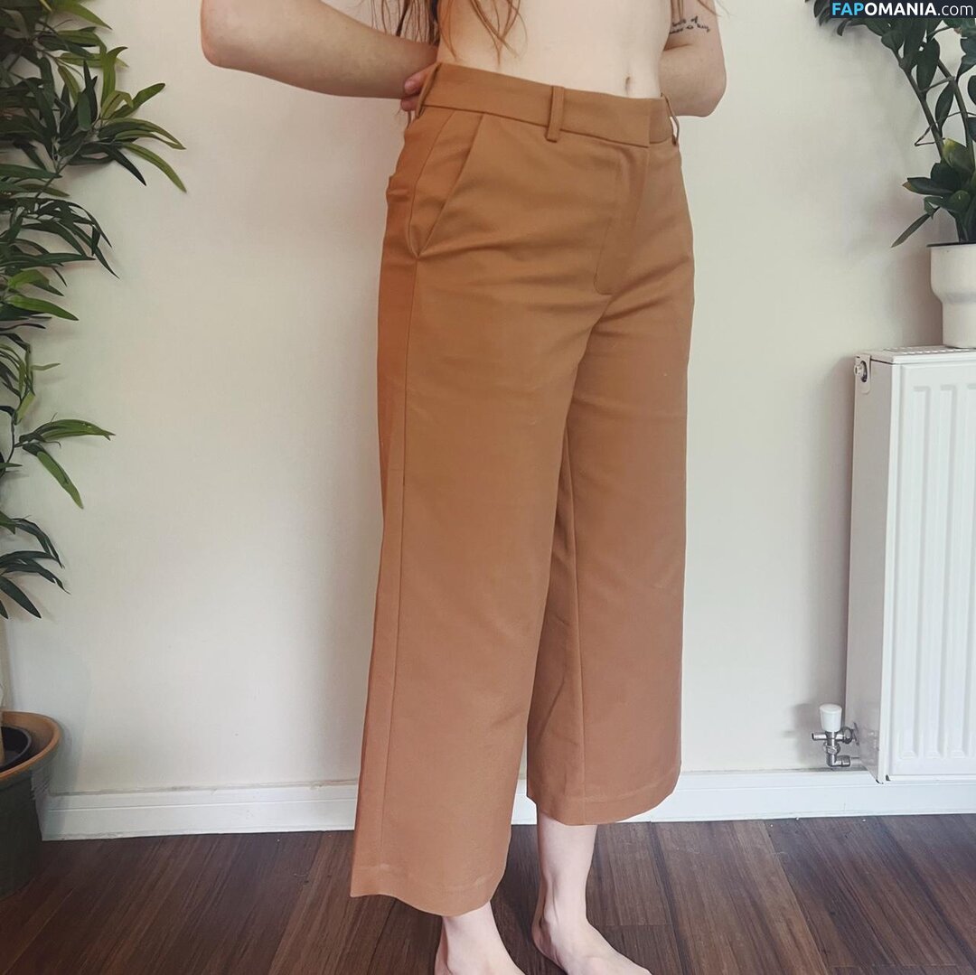 Doddleoddle / Dodie Clark Nudo OnlyFans  Foto trapelata #194
