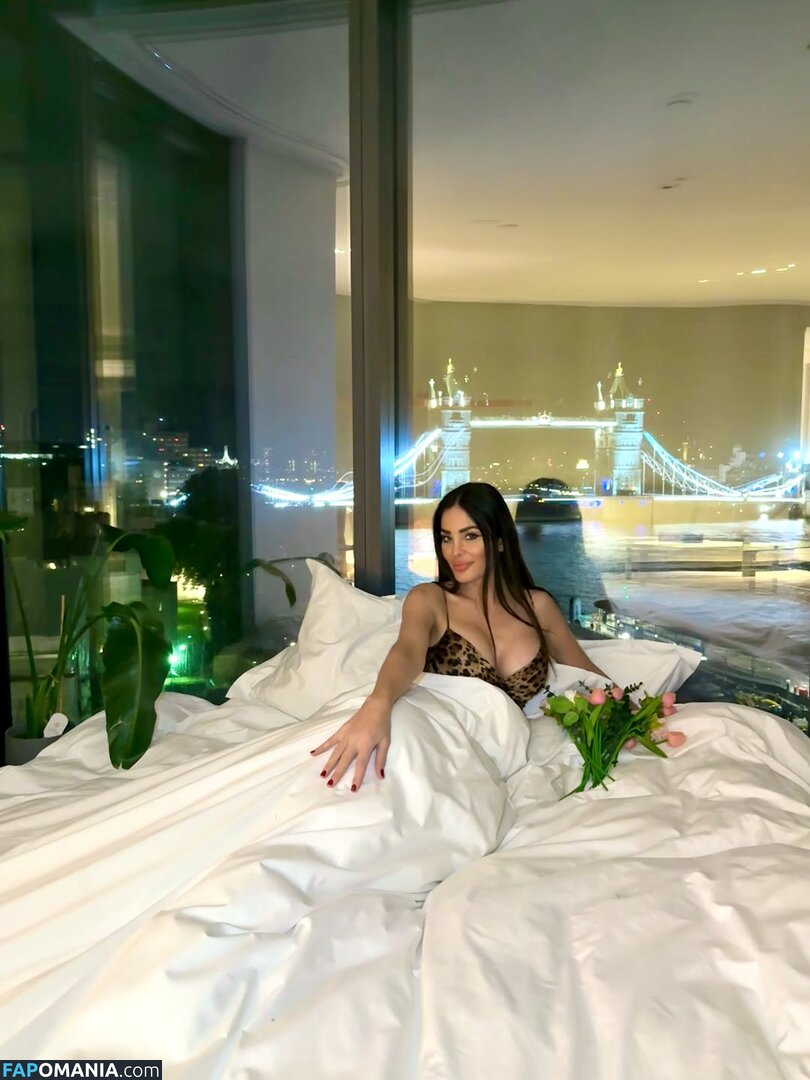 Dominique Hourani / DominiqueHorani / dominiquehourani / https: Nudo OnlyFans  Foto trapelata #2