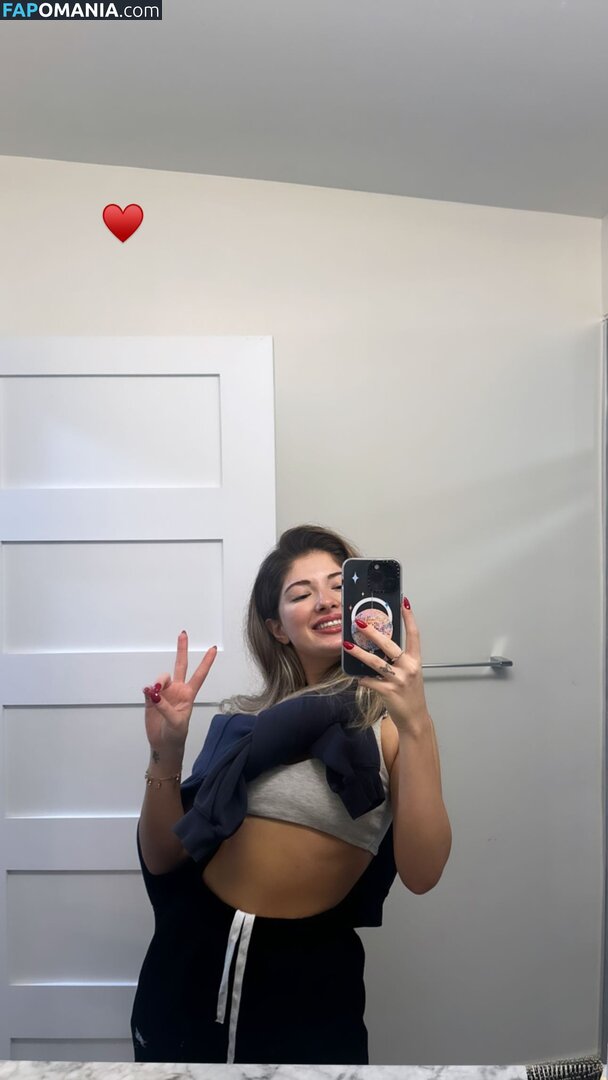 Donya Dadrasan / donyadadrasan / https: Nudo OnlyFans  Foto trapelata #6