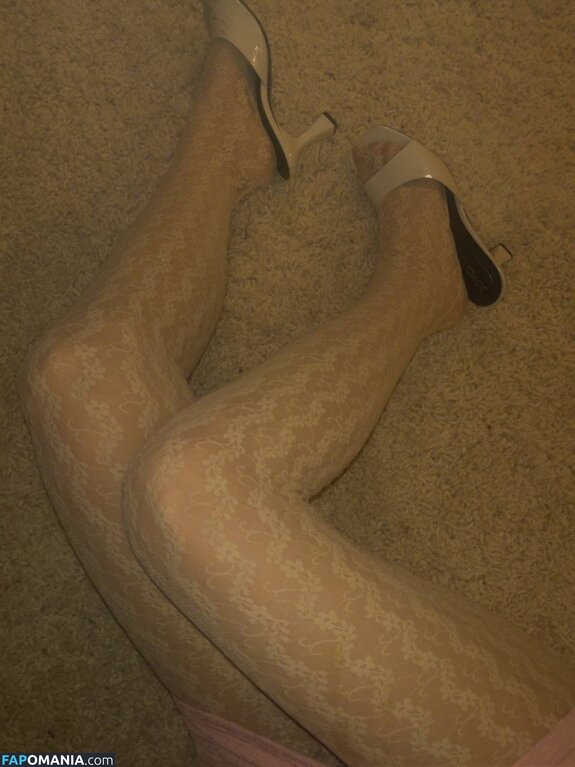 dpuw_ / maybe_pretty_ / zoya_maybe_pretty Nudo OnlyFans  Foto trapelata #1