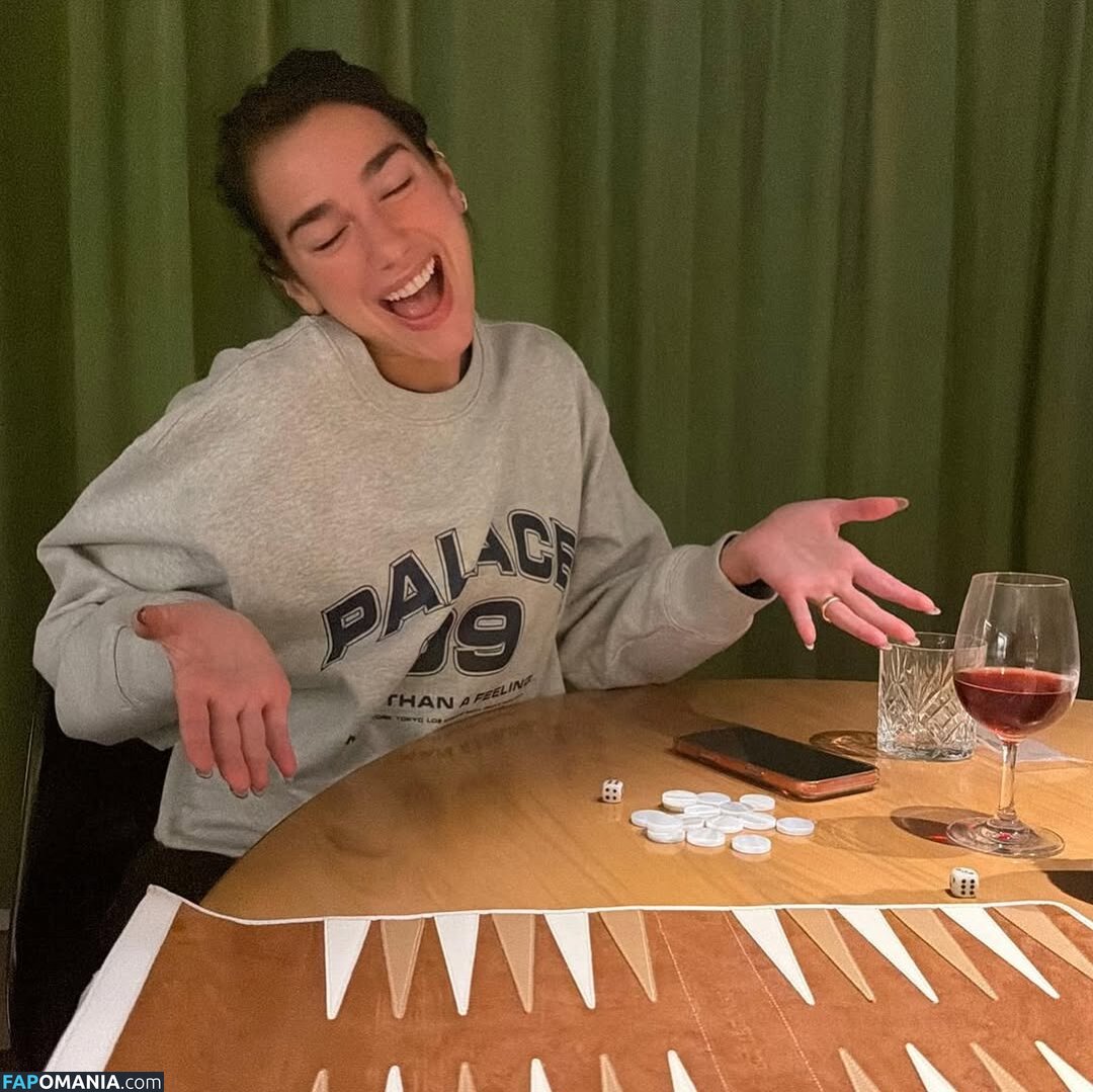 Dua Lipa / dualipa Nudo OnlyFans  Foto trapelata #150