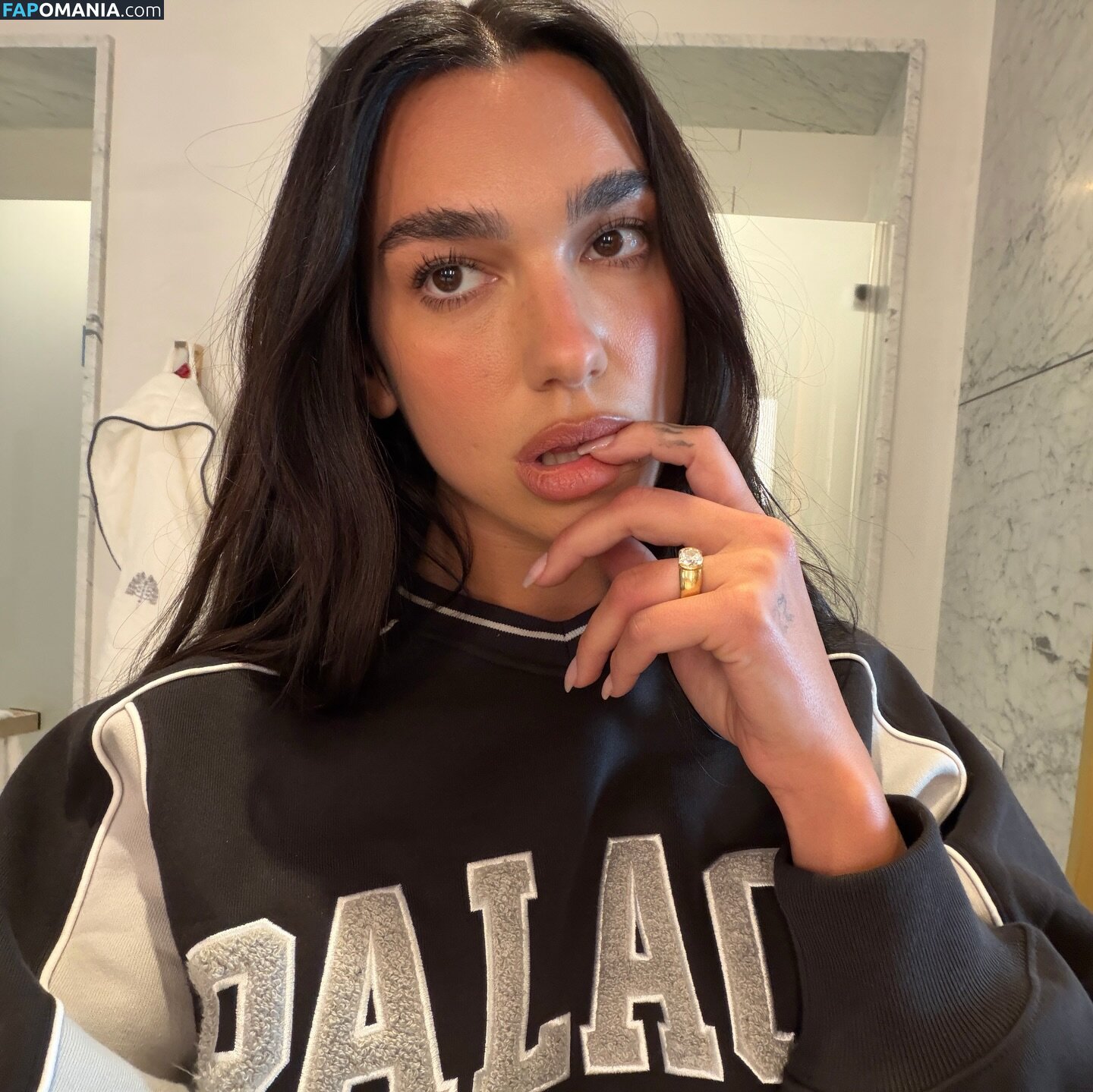 Dua Lipa / dualipa / newsong Nudo OnlyFans  Foto trapelata #213