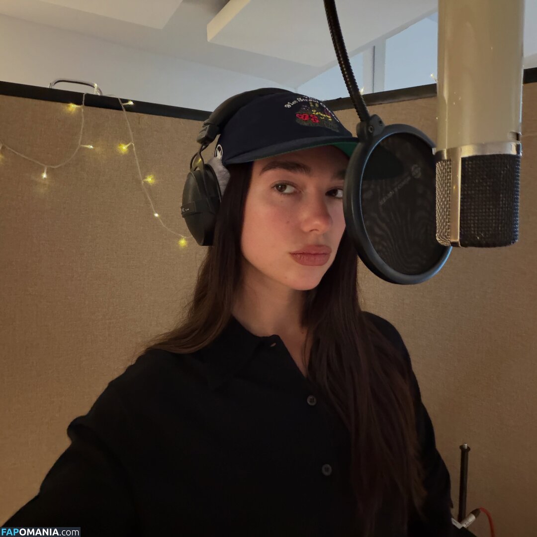 Dua Lipa / dualipa / newsong Nudo OnlyFans  Foto trapelata #235