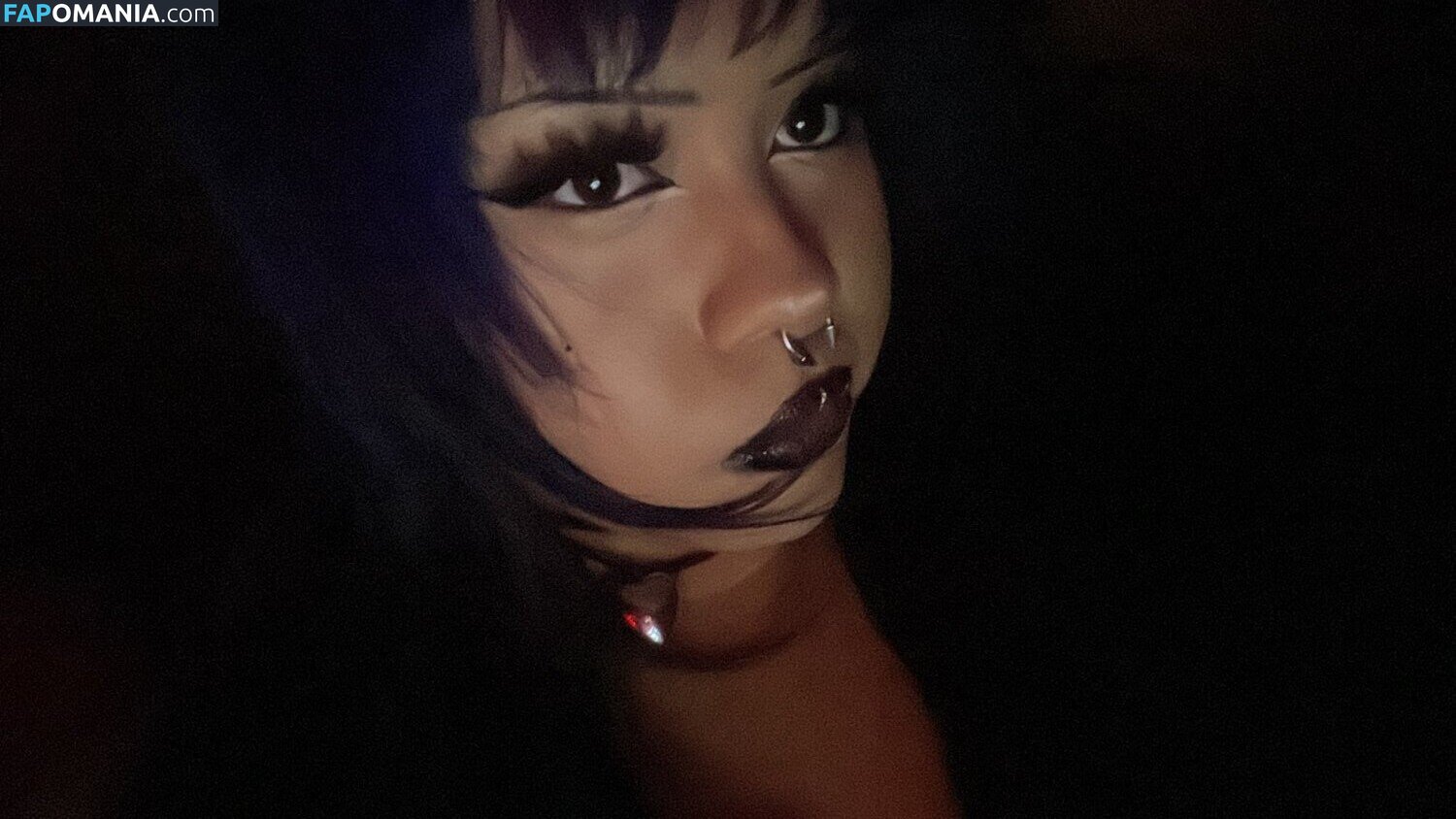 dumsillygirl / grlonwifi / https: Nudo OnlyFans  Foto trapelata #3