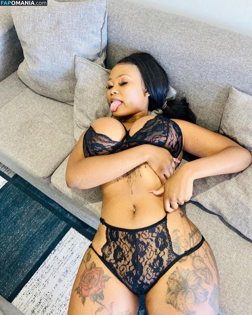 E.mkhwanazi Nudo OnlyFans  Foto trapelata #5