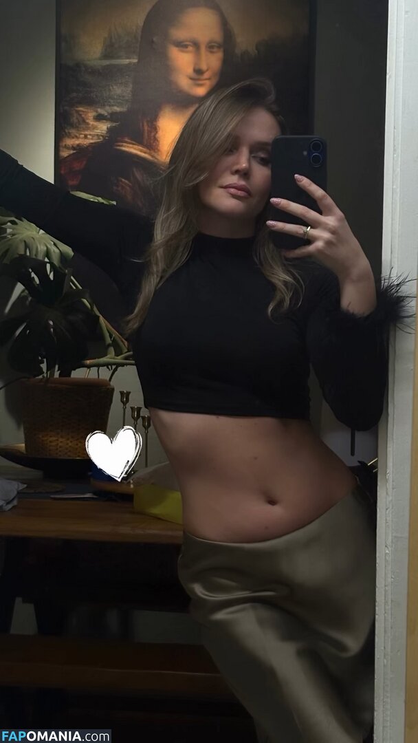 1ecemkaravus / Ecem Karavus / ecmkrvs / https: Nudo OnlyFans  Foto trapelata #29