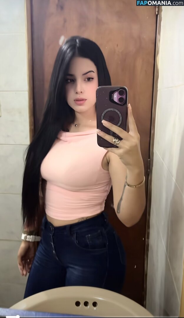 Edvcf16 / charlottegonzalez_02 Nudo OnlyFans  Foto trapelata #1