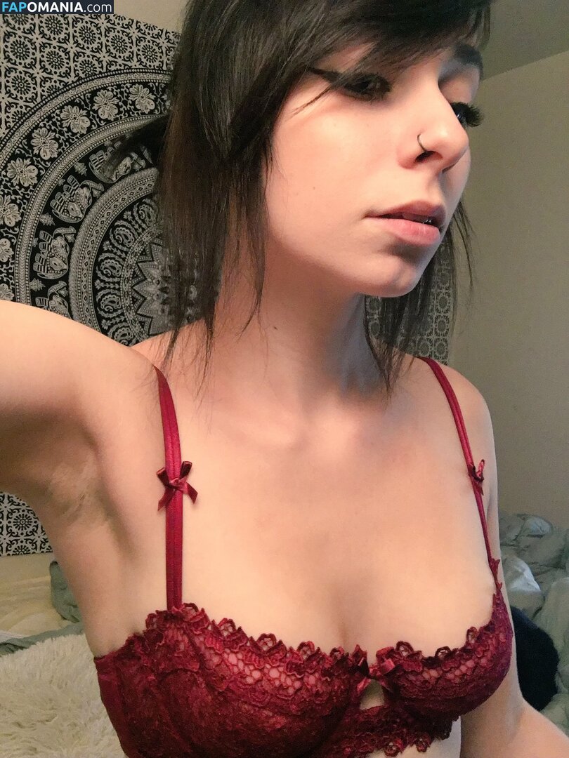 Eevee Frost / eeveefrost / eeveefrostofficial Nudo OnlyFans  Foto trapelata #128