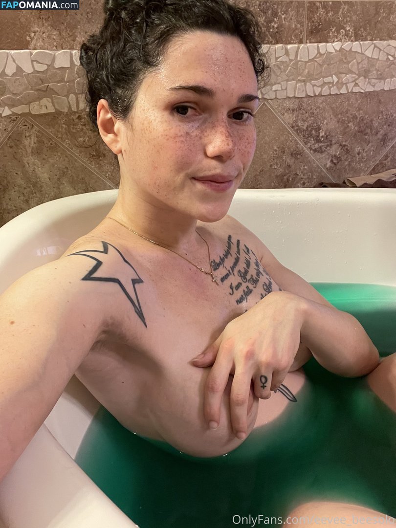 eeveebeesolo / qveensolopole Nudo OnlyFans  Foto trapelata #18