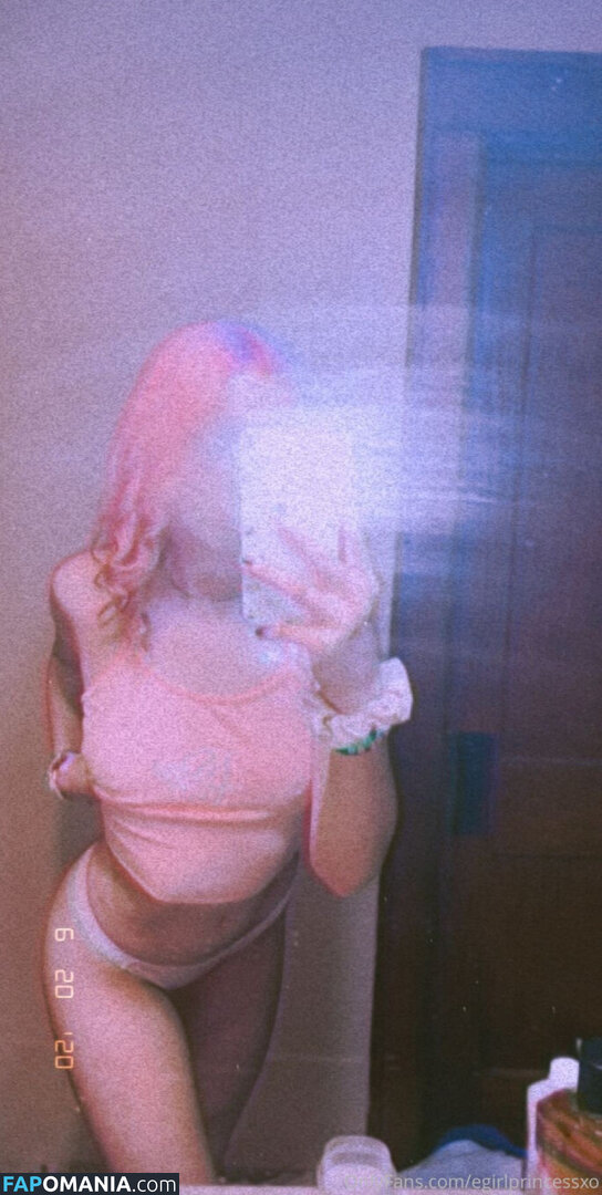 egirlprincess2 / egirlprincessxoxo Nudo OnlyFans  Foto trapelata #1