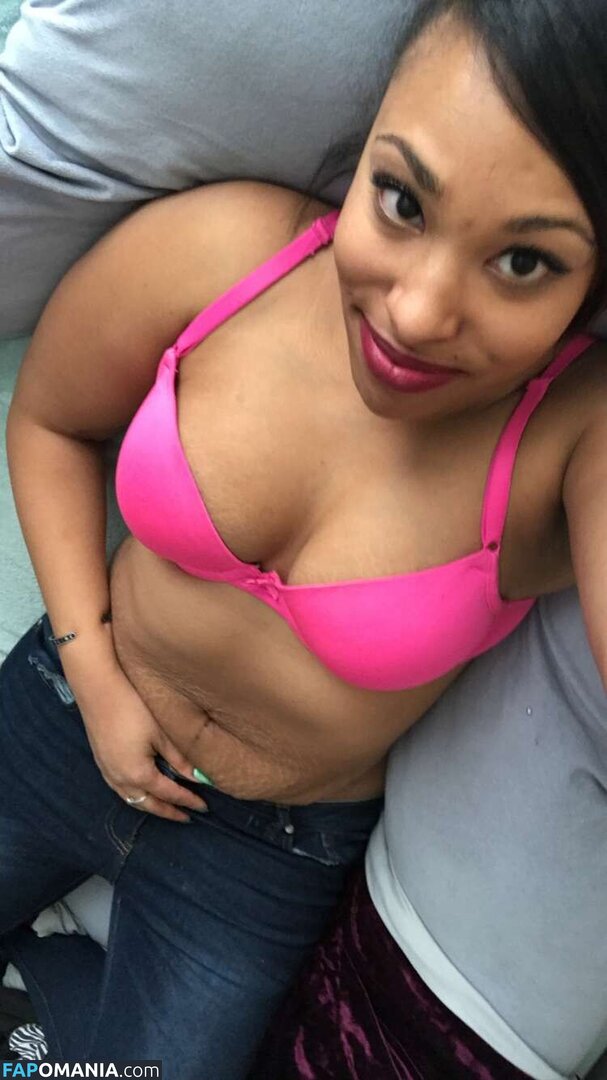 Elaynah Nudo OnlyFans  Foto trapelata #9