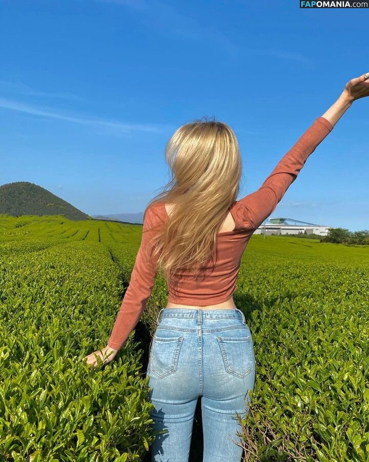 Elina Karimova / elina_4_22 Nudo OnlyFans  Foto trapelata #2