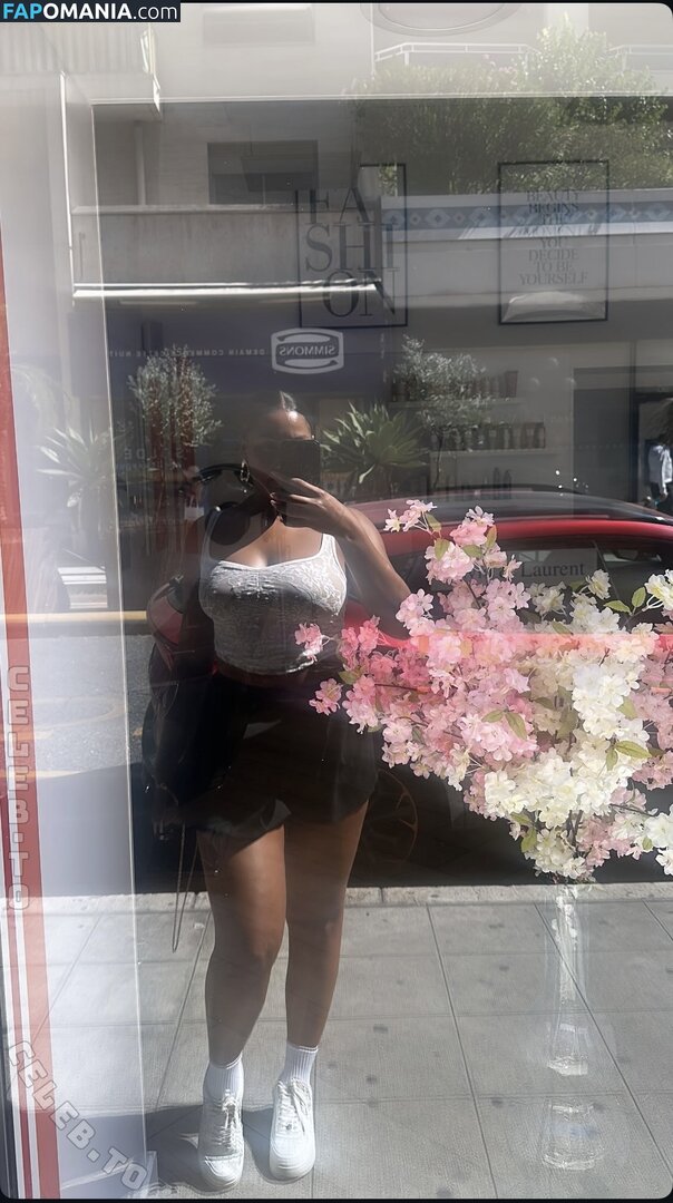Elisa Loah Rlr / elisaloah / elisaloah.official Nudo OnlyFans  Foto trapelata #1