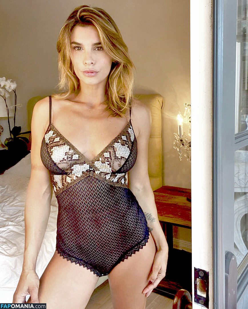 Elisabetta Canalis / JustElisabetta / littlecrumb_ Nudo OnlyFans  Foto trapelata #655