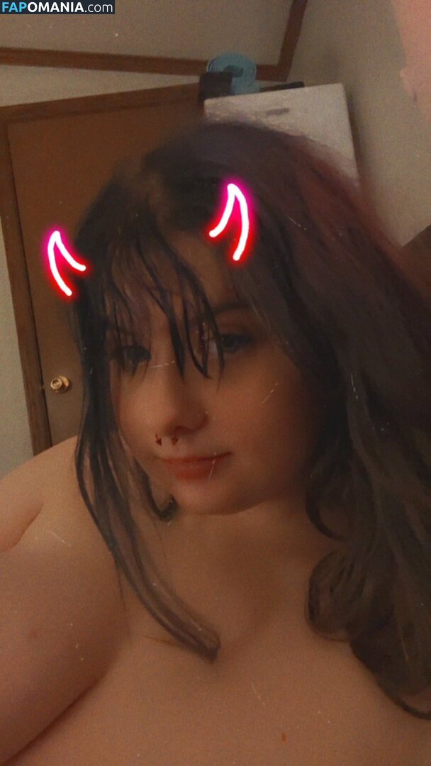 Eliza Makki / cryspiitz / elizamakki / https: Nudo OnlyFans  Foto trapelata #13
