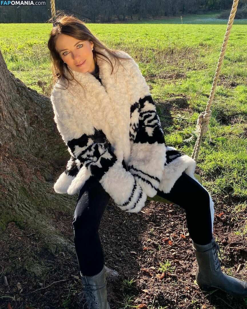 Elizabeth Hurley / elizabethhurley / elizabethhurley1 Nudo OnlyFans  Foto trapelata #334