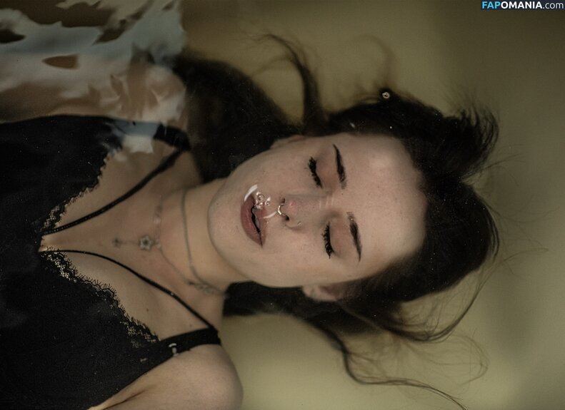 elizxaq / fakediosa Nudo OnlyFans  Foto trapelata #2