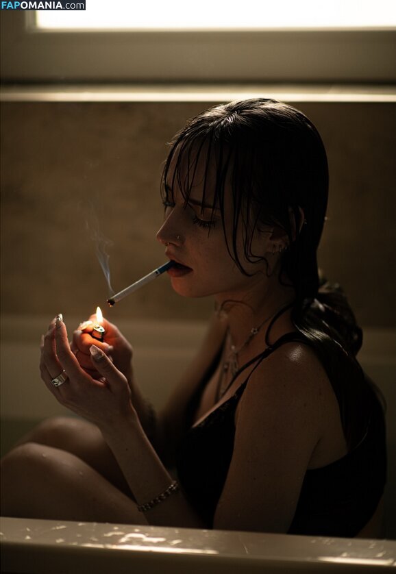 elizxaq / fakediosa Nudo OnlyFans  Foto trapelata #3
