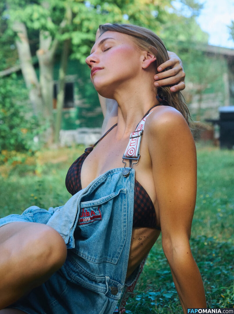 Ella Kernkamp / ellakernkamp Nudo OnlyFans  Foto trapelata #5