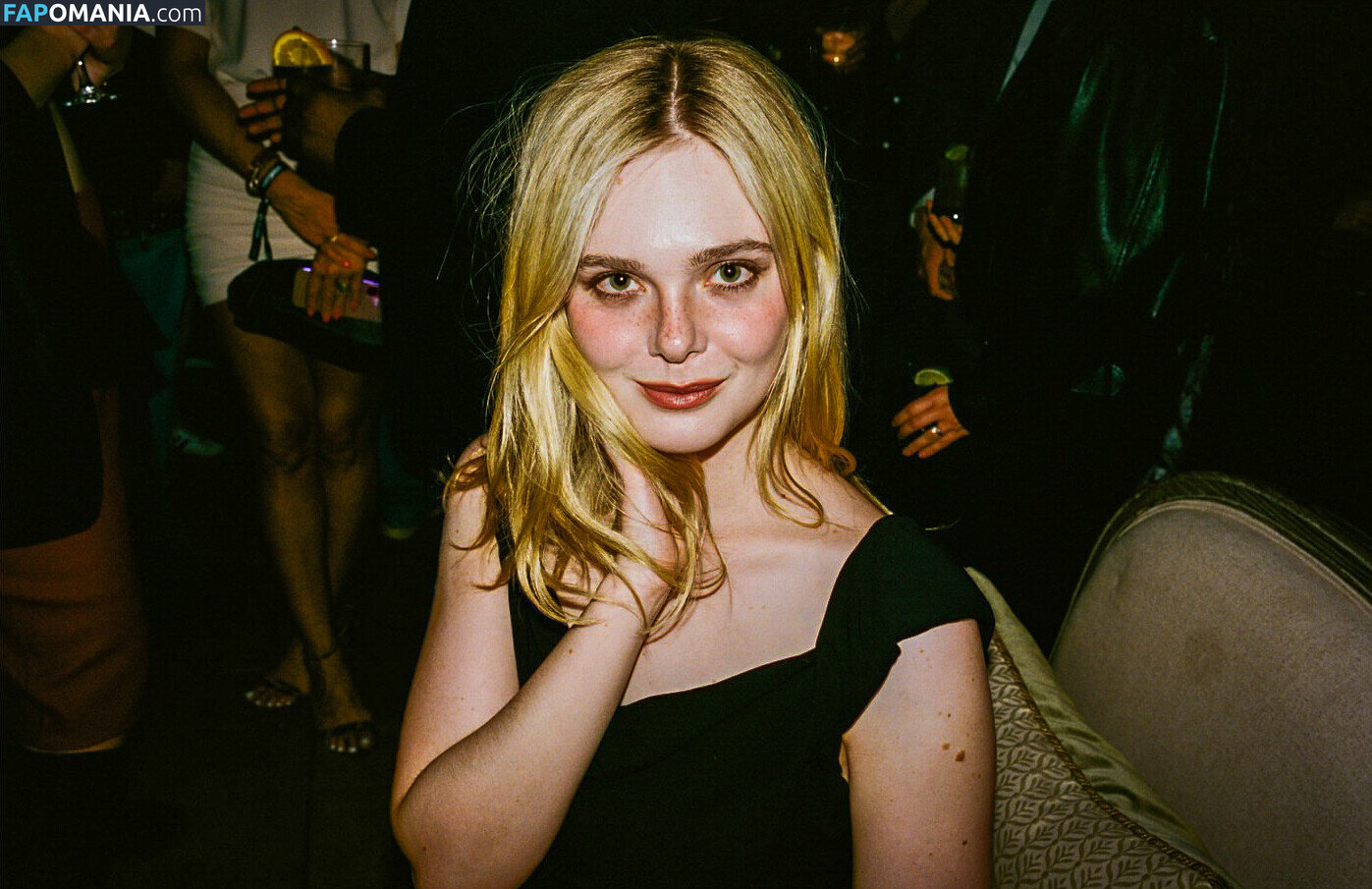 Elle Fanning / ellefanning Nudo OnlyFans  Foto trapelata #57