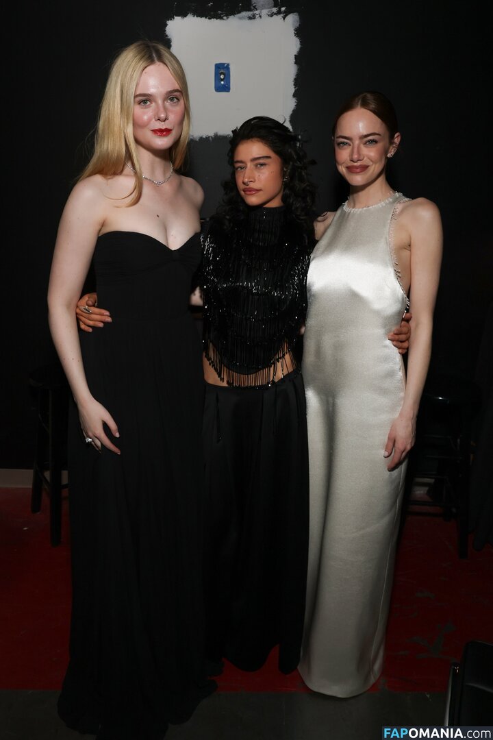 Elle Fanning / ellefanning Nudo OnlyFans  Foto trapelata #100