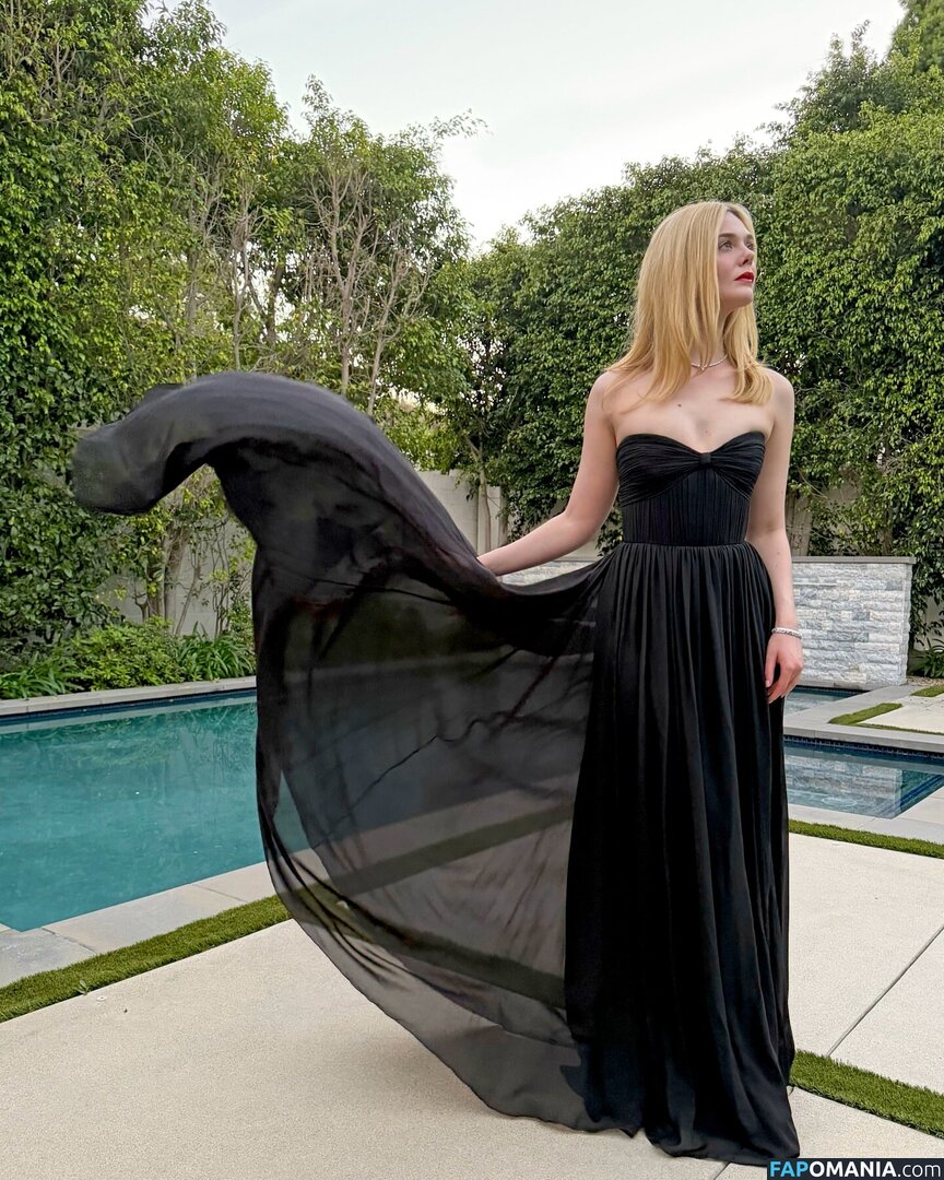 Elle Fanning / ellefanning Nudo OnlyFans  Foto trapelata #103
