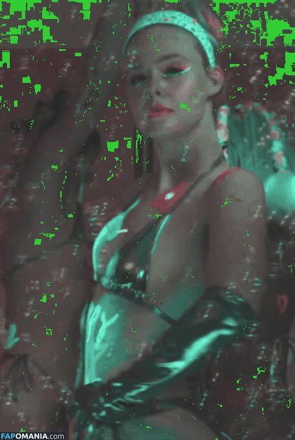 Elle Fanning / ellefanning Nudo OnlyFans  Foto trapelata #109