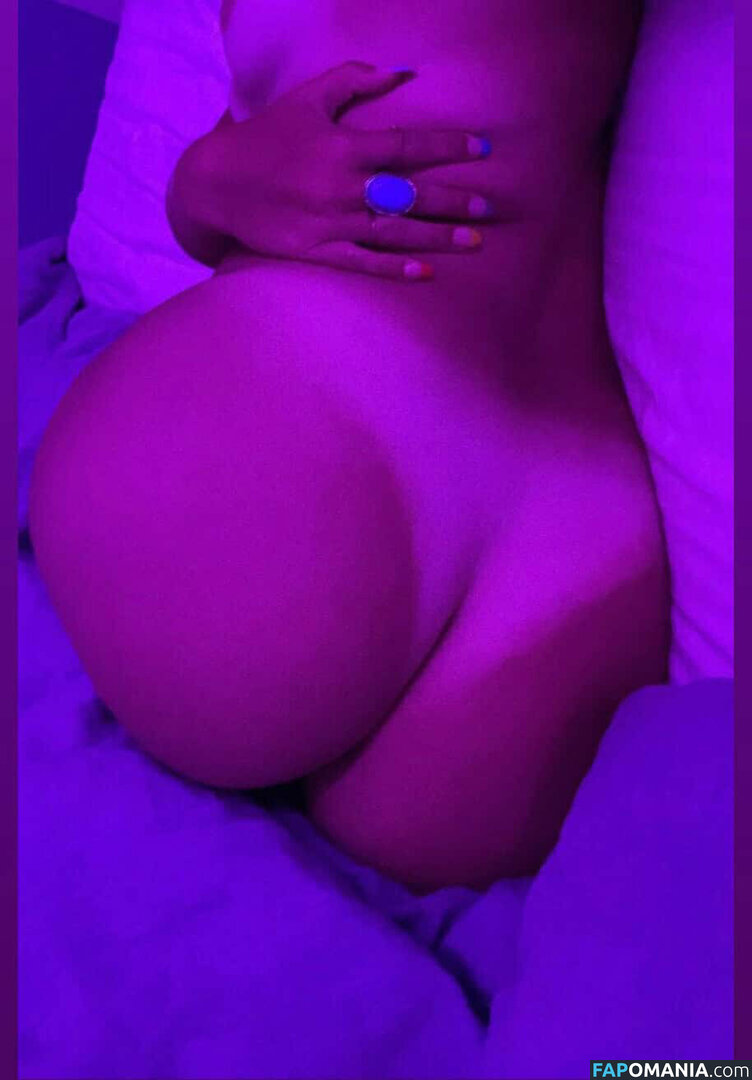 Ellie / Ellie Hammond / ellie.rhammond_ Nudo OnlyFans  Foto trapelata #14