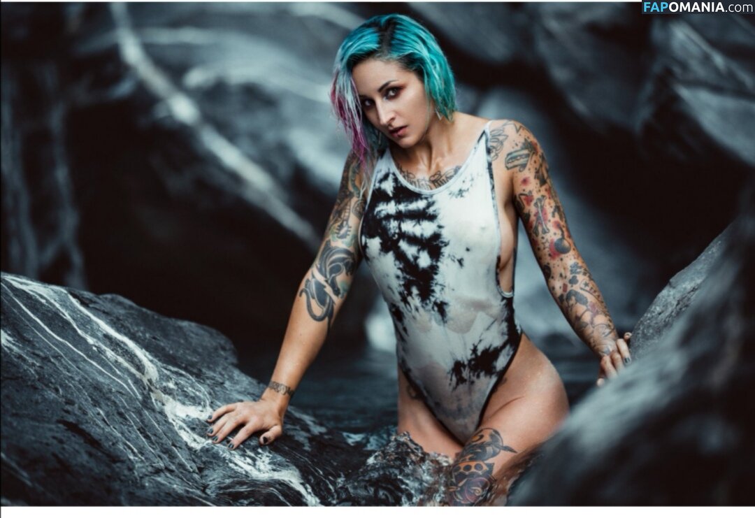 Elliex13 / https: Nudo OnlyFans  Foto trapelata #1