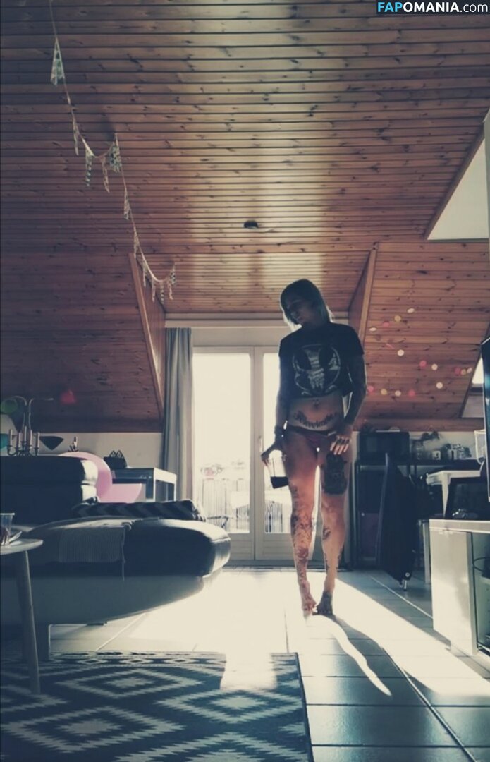 Elliex13 / https: Nudo OnlyFans  Foto trapelata #3