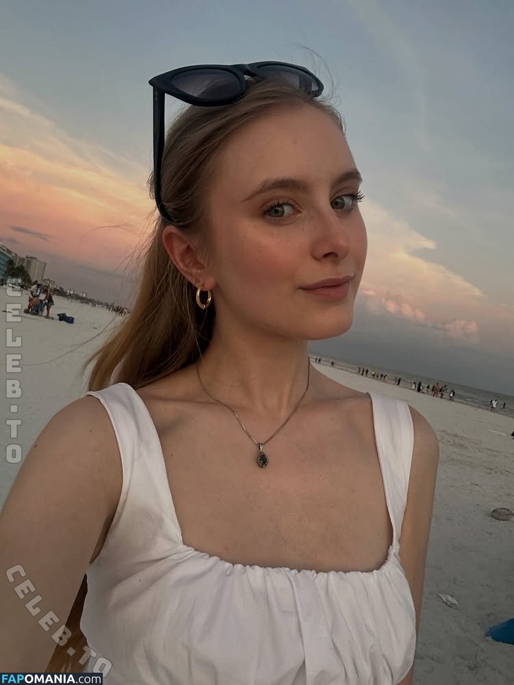 Elly Key / ellykeyof / ellykeyofficial Nudo OnlyFans  Foto trapelata #1