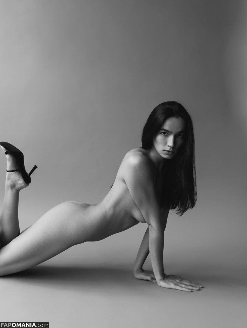 Elvina Garaeva / elyagara Nudo OnlyFans  Foto trapelata #5