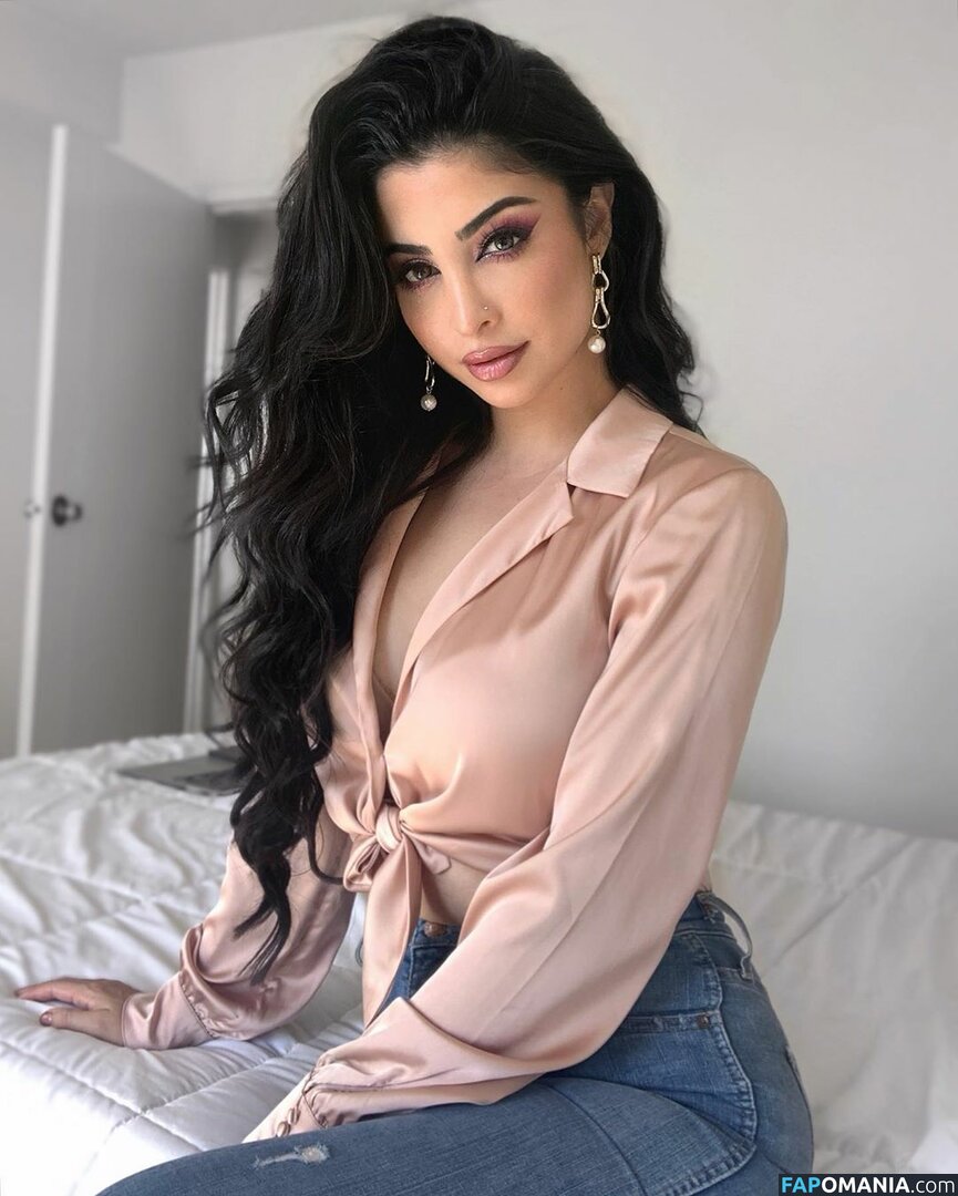 Elwa Saleh Nudo OnlyFans  Foto trapelata #13