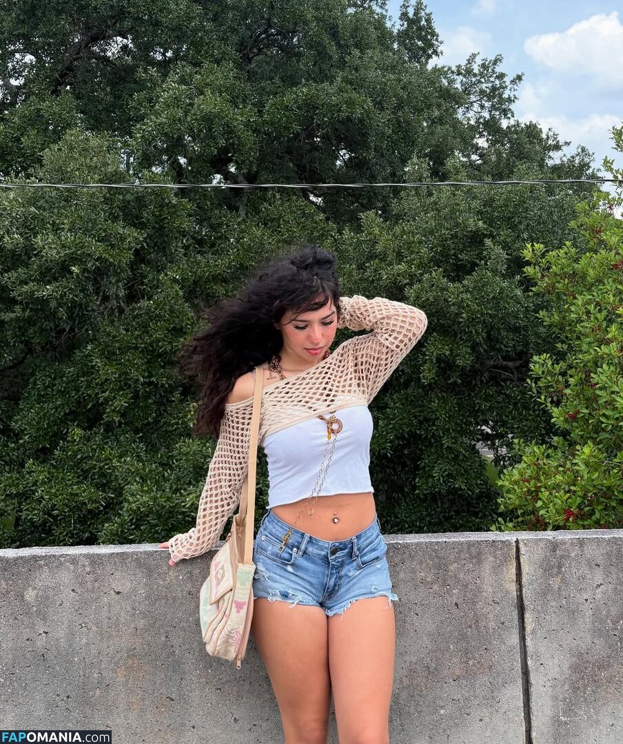 Emaleah Christou / emaleahchristou / https: Nudo OnlyFans  Foto trapelata #8