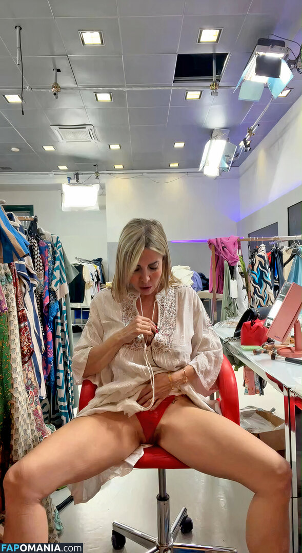 Emanuela Botto / Italian Showgirl / emanuelabottoreal Nudo OnlyFans  Foto trapelata #87