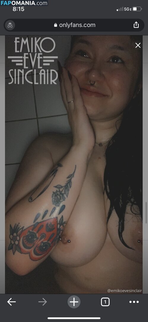 emikoevesinclair / katherine hershey / katie hershey / katieemiko3 / twitchywitchygoth Nudo OnlyFans  Foto trapelata #7