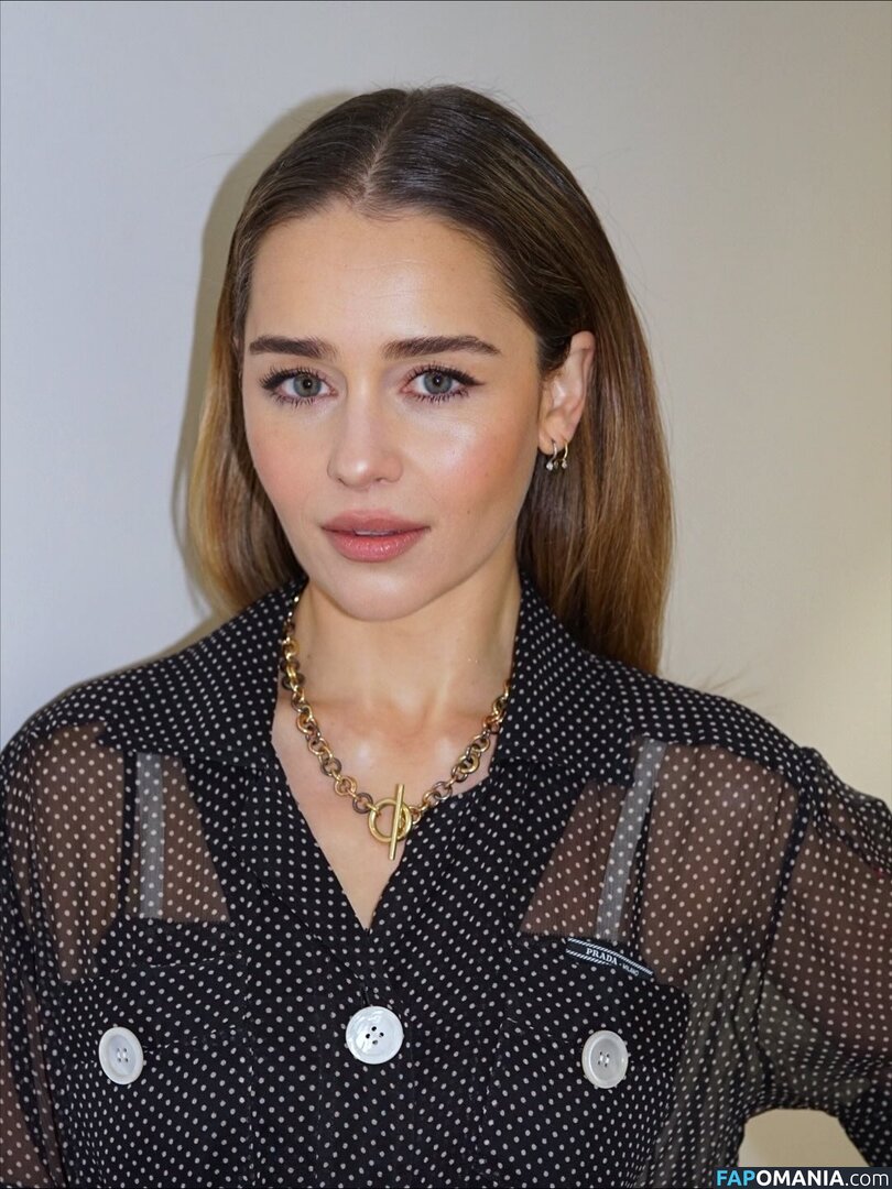 Emilia Clarke / clarkeyxo / emilia_clarke / emiliaclarke Nudo OnlyFans  Foto trapelata #894